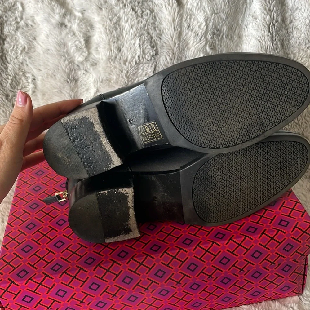 Booties - Picture 5 of 7